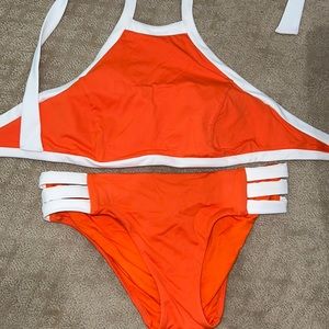 Adorable SEAFOLLY bikini